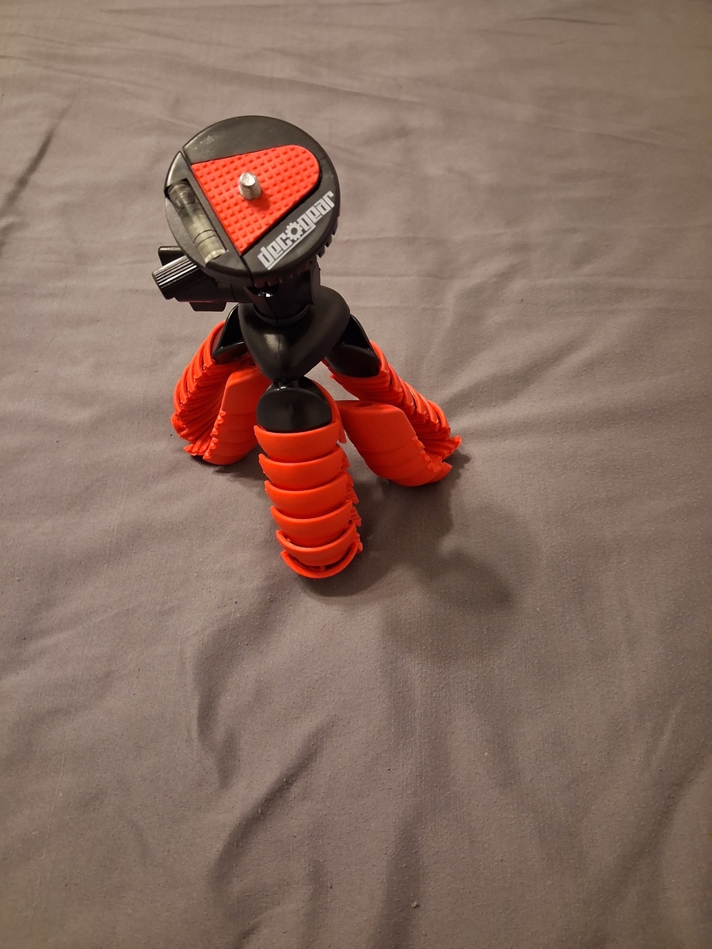 Dec Gear Mini Tripod - Red